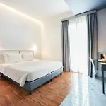 Attico Partenopeo Bed and breakfast 4*