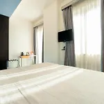 Attico Partenopeo 4*