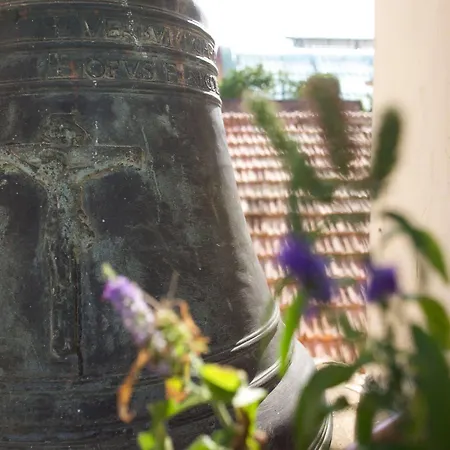 Bed & Breakfast Attico Partenopeo Naples