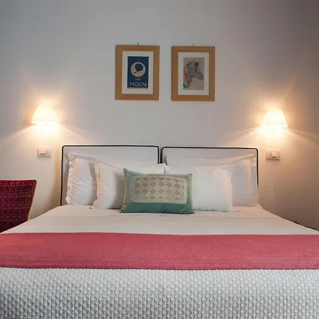 Couette-café Attico Partenopeo 4*