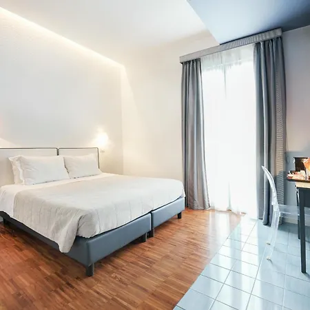 Attico Partenopeo Couette-café 4*